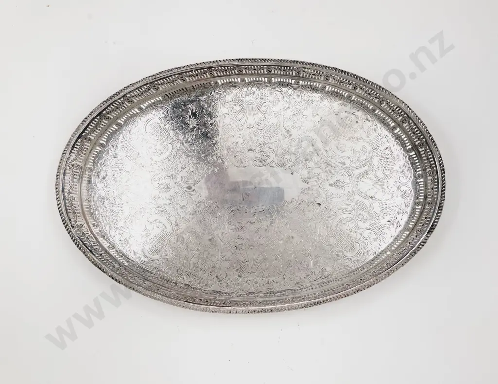 Large Quantity of Assorted S/P incl Oval Gallery Drinks Tray Image 1++