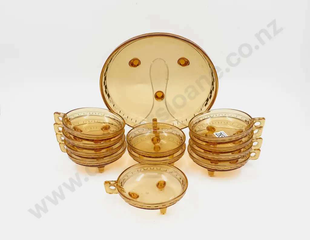 Amber Glass Serving Set Image 1++