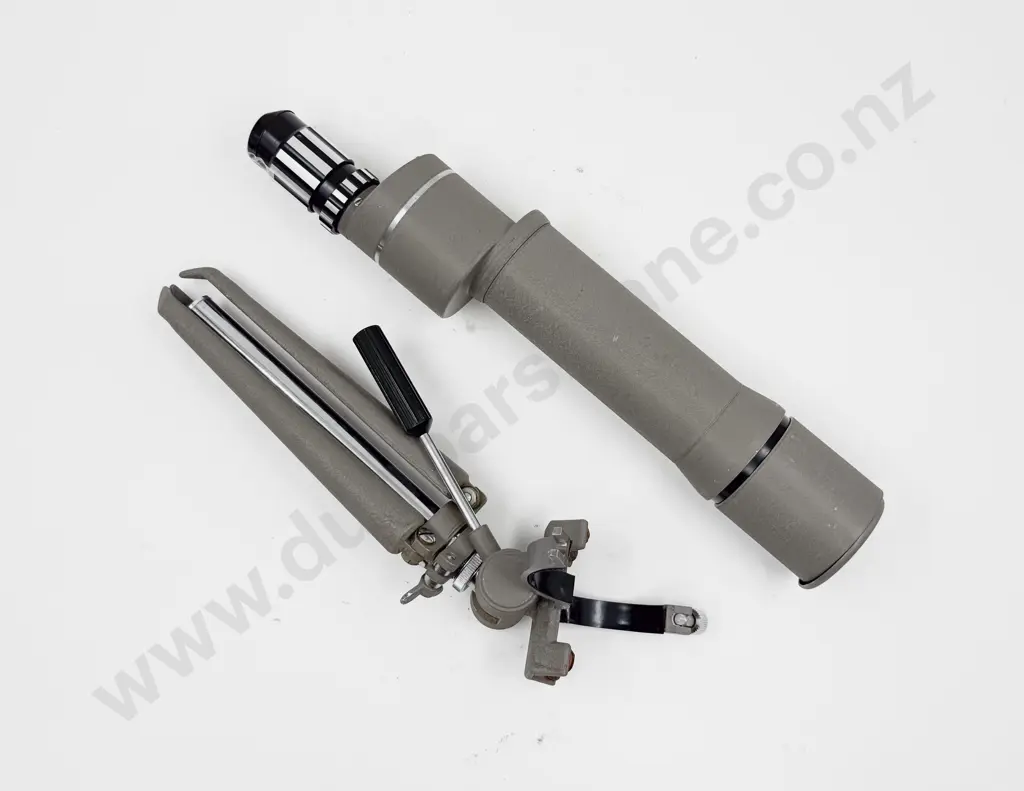 Sports Master Telescope with Tripod in Case Image 1++