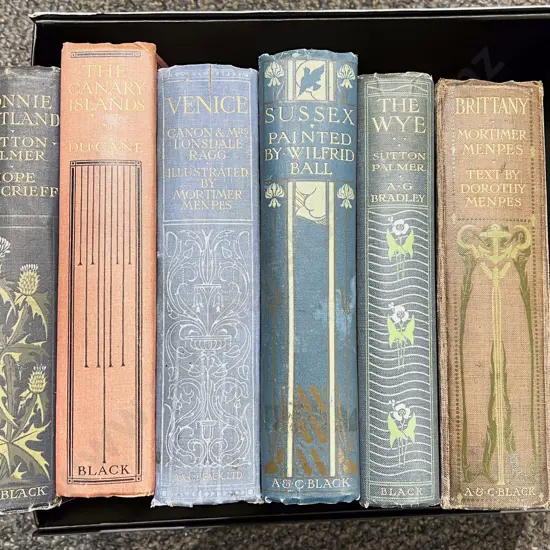 Box of Assorted Vintage World Reference