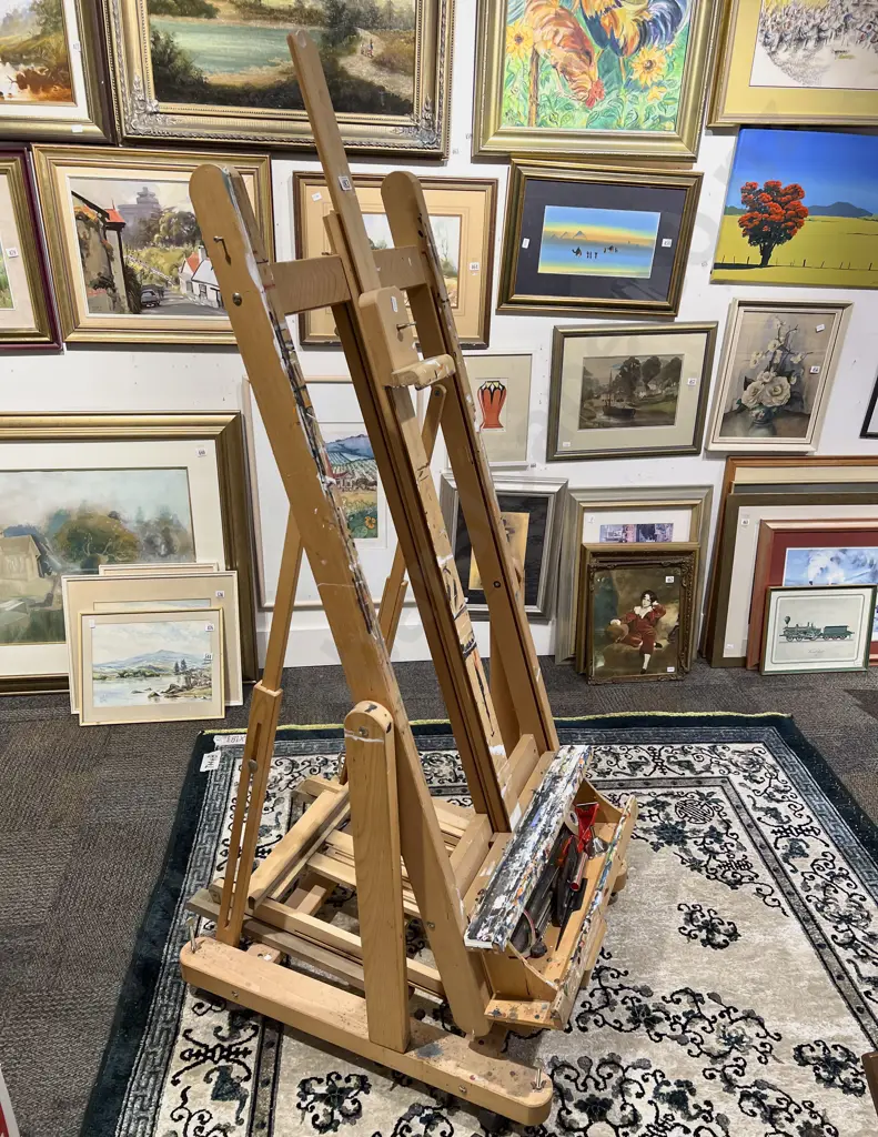 Mabef Artist's Easel Image 1++