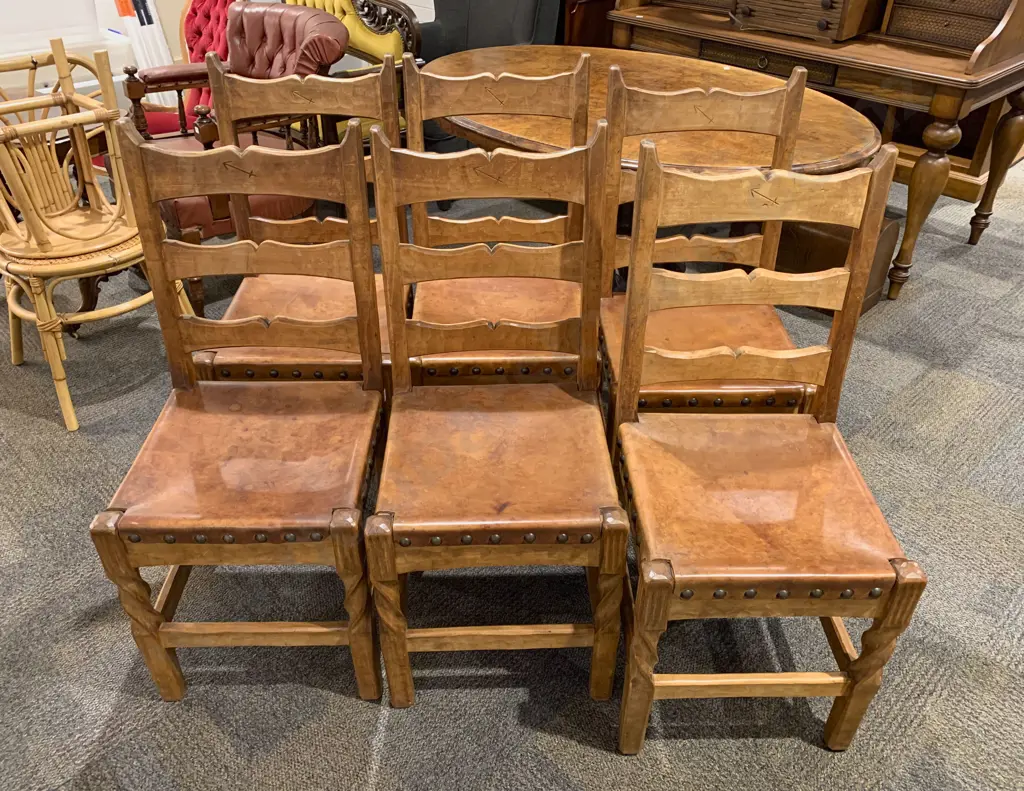 Six Chapman Taylor Leather Seated Dining Chairs Image 1++