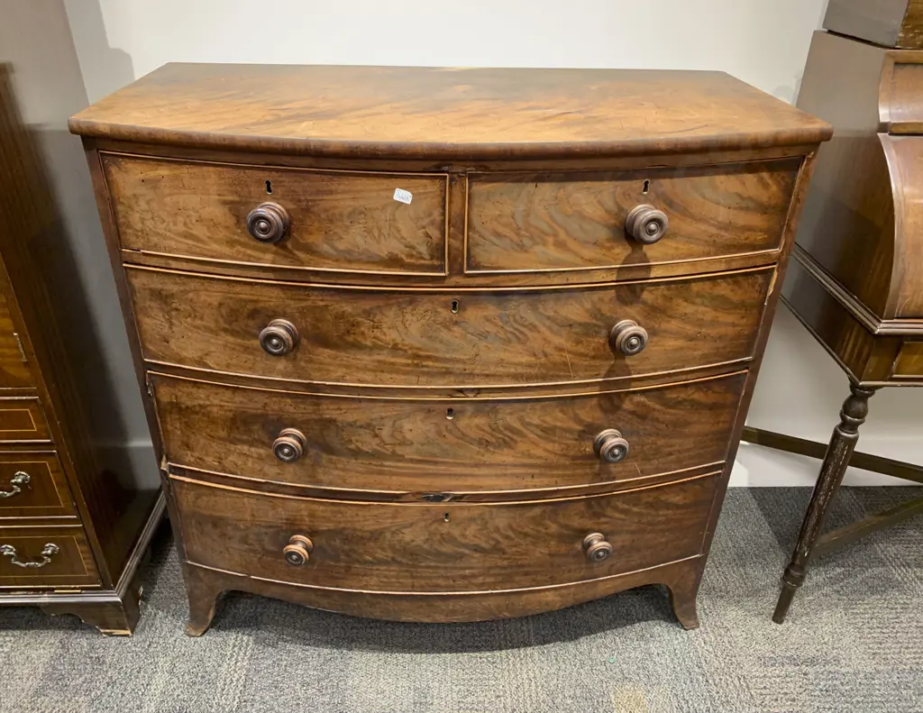 19th Century Mahogany Bow Front Chest of Drawers Image 1++