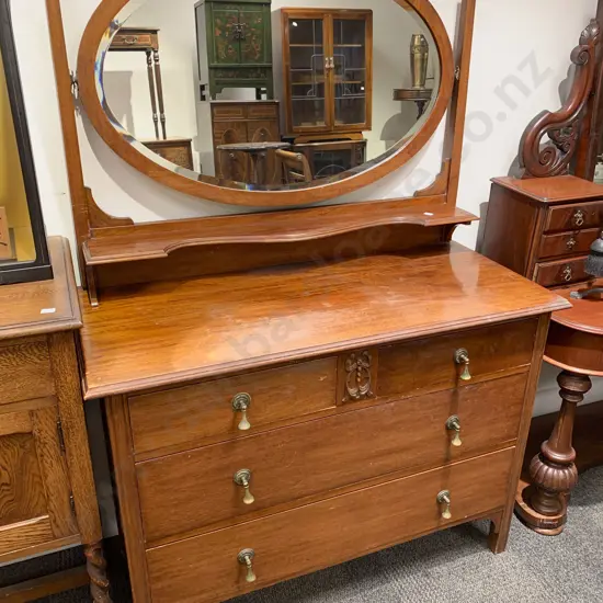 Mahogany Mirror Back Dressing Chest
