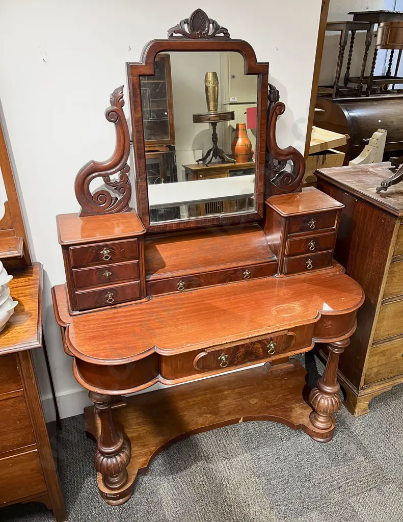 Victorian Mahogany Mirror Back Dressing Table Image 1++