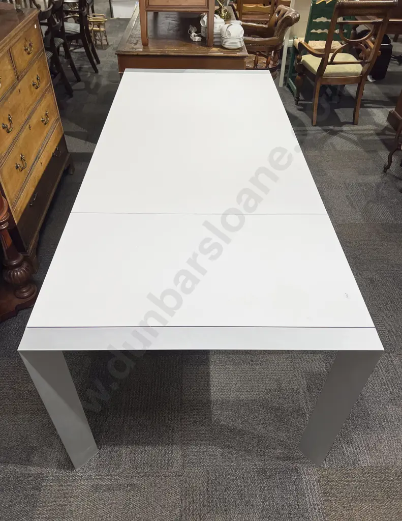 Italian Designer Modern Extension Dining Table Image 1++