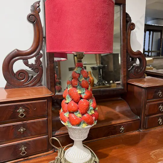 Italian Strawberry Table Lamp