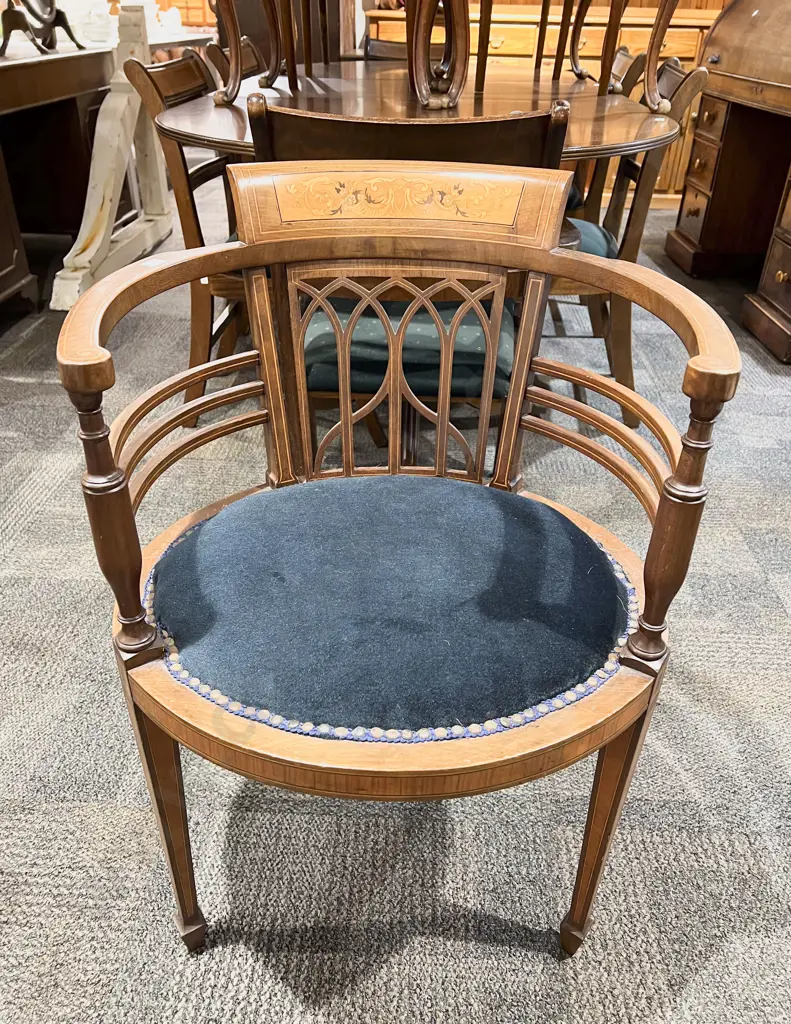 Mahogany Sheraton Revival Tub Chair Image 1++