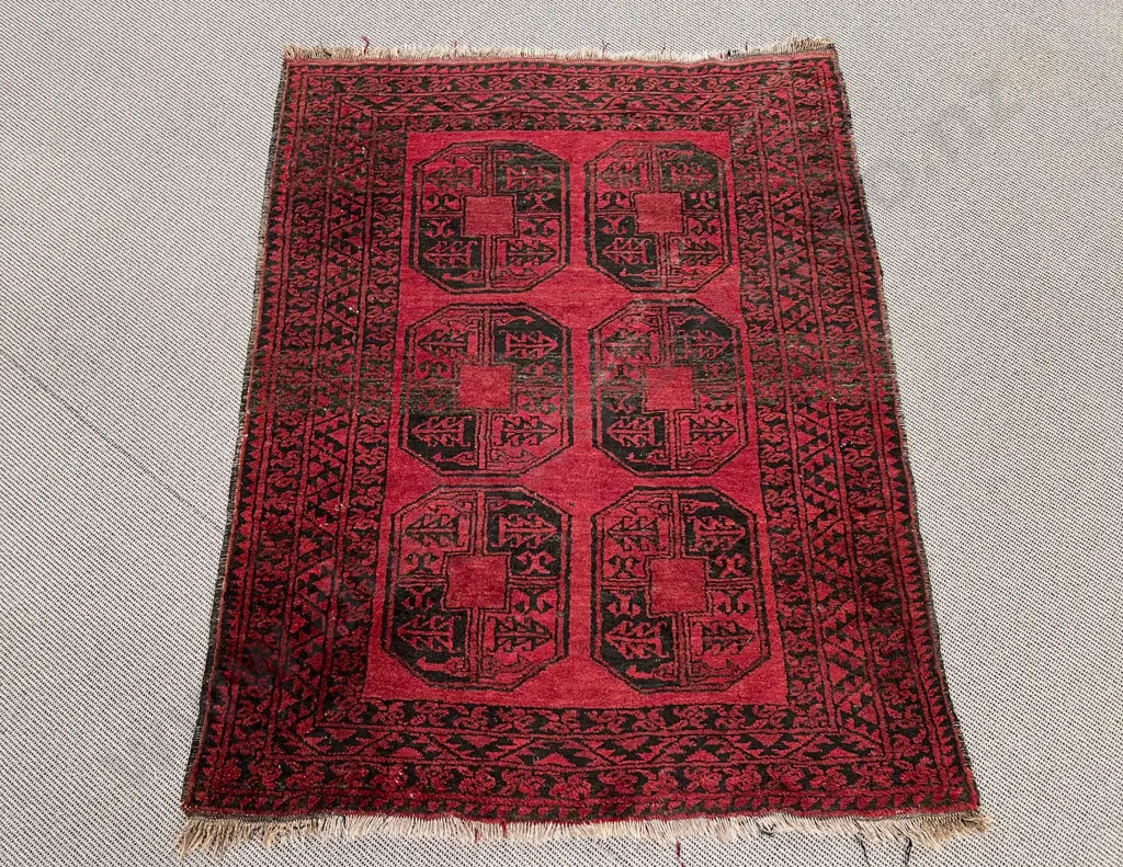 Persian Floor Rug Image 1++