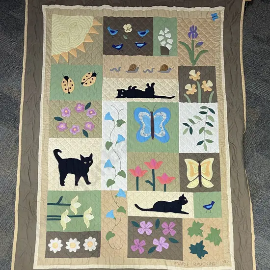 Marie Ravening - Machine & Hand Stitched Quilt