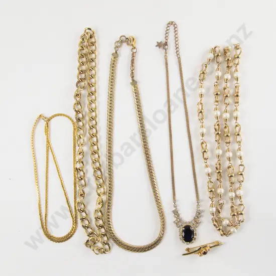 Quantity of Gold Plated Neck Chains