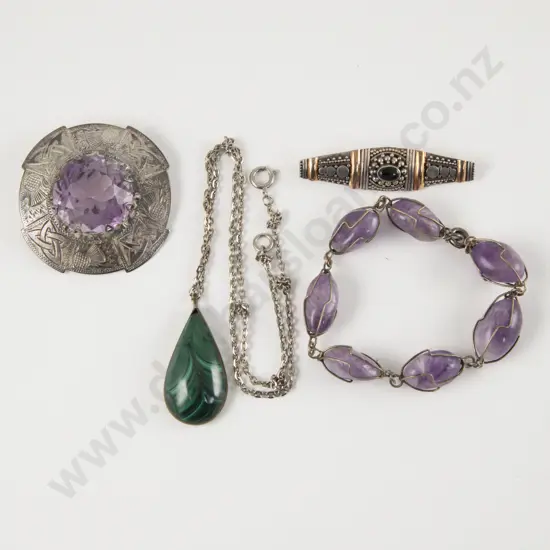 S/S Scottish Kilt Brooch