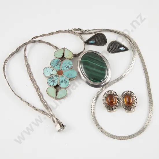 Collection of Assorted S/S Jewellery