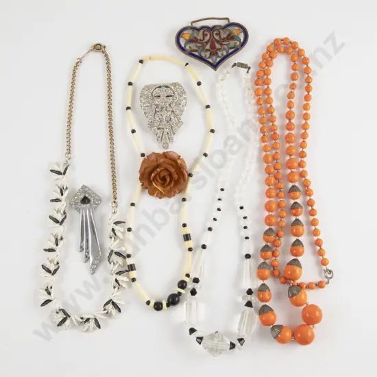 Collection of Mid C20th Costume Jewellery