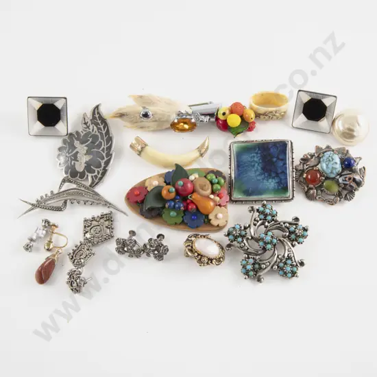 9ct Mounted Boar Tusk Brooch and Napkin Ring