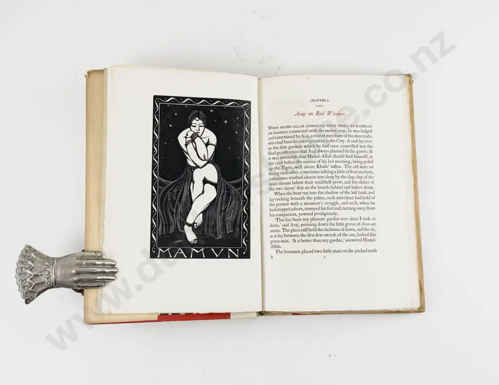 Mathers E Powys - Red Wise Image 1++