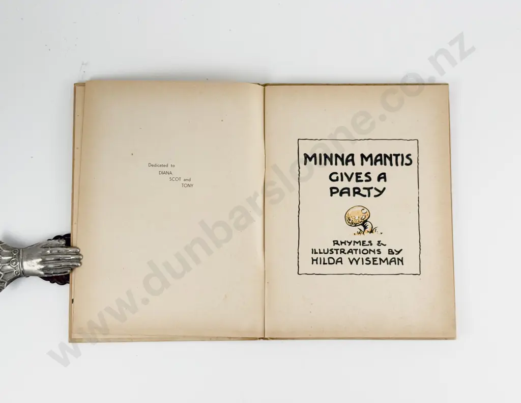 Wiseman Hilda - Minna Mantis Gives A Party Image 1++