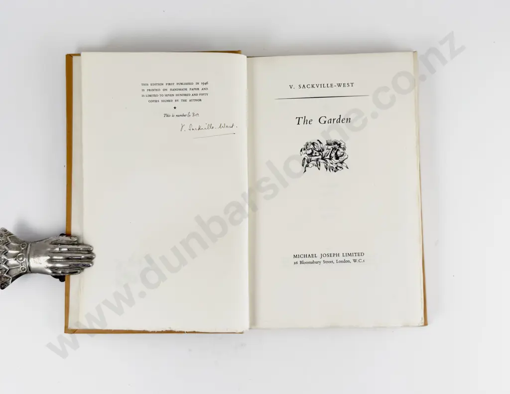 Sackville-West V - The Garden Image 1++