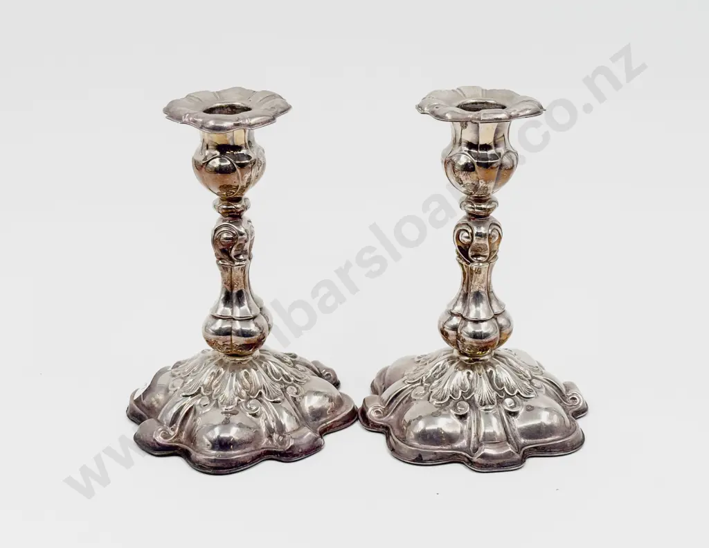 Pair of S/P Candlesticks Image 1++