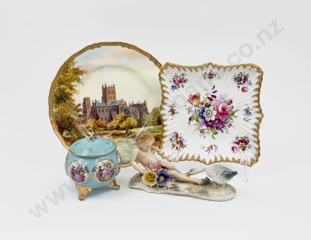 Quantity of Assorted Fancy China & Ornaments Image 1++