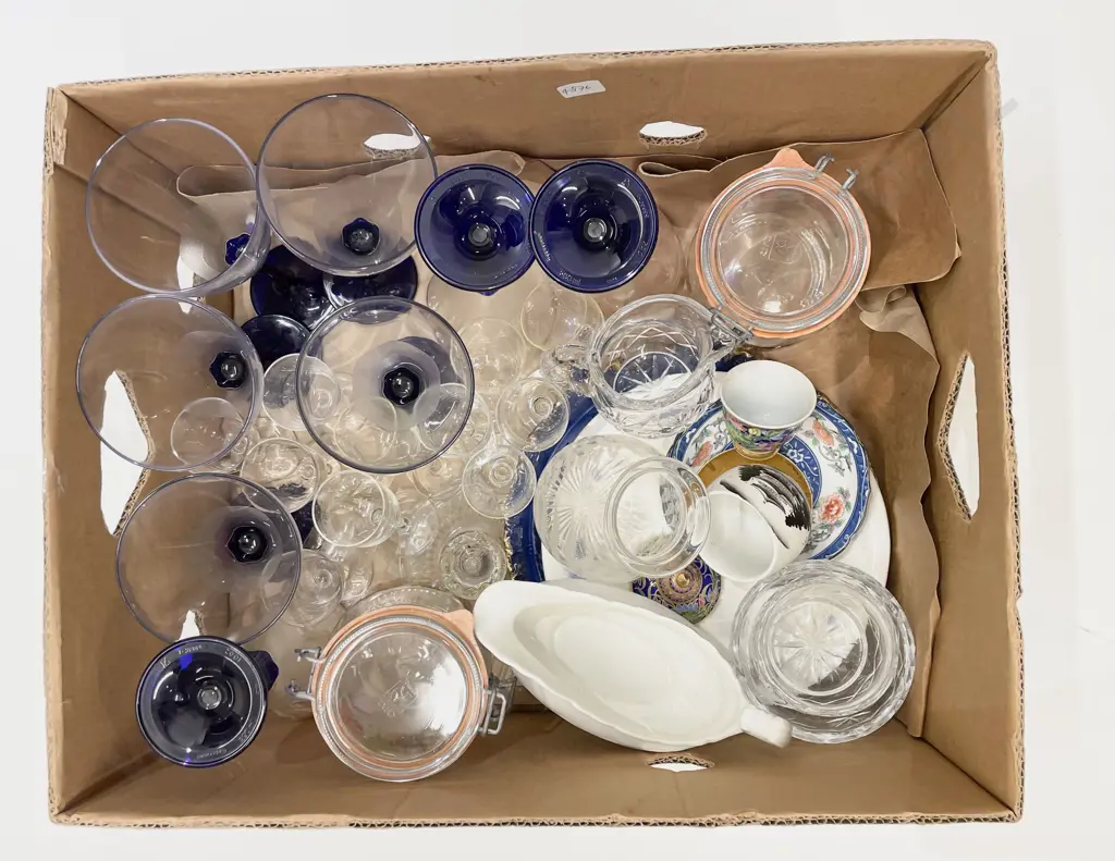 Box of Assorted China & Glass Ware Image 1++