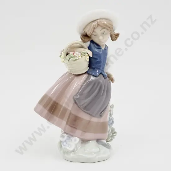 Lladro Figure