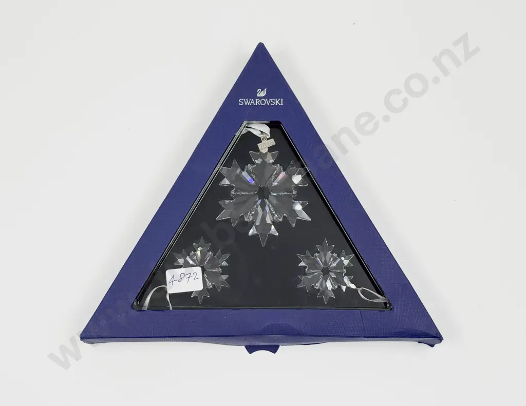 Swarovski Boxed Set of Three Christmas Decorations Image 1++
