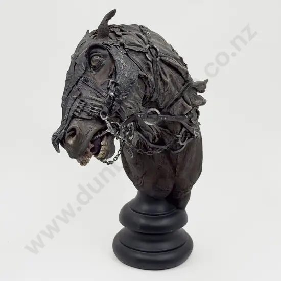 Lord of the Rings Bust "Nazgul Steed"