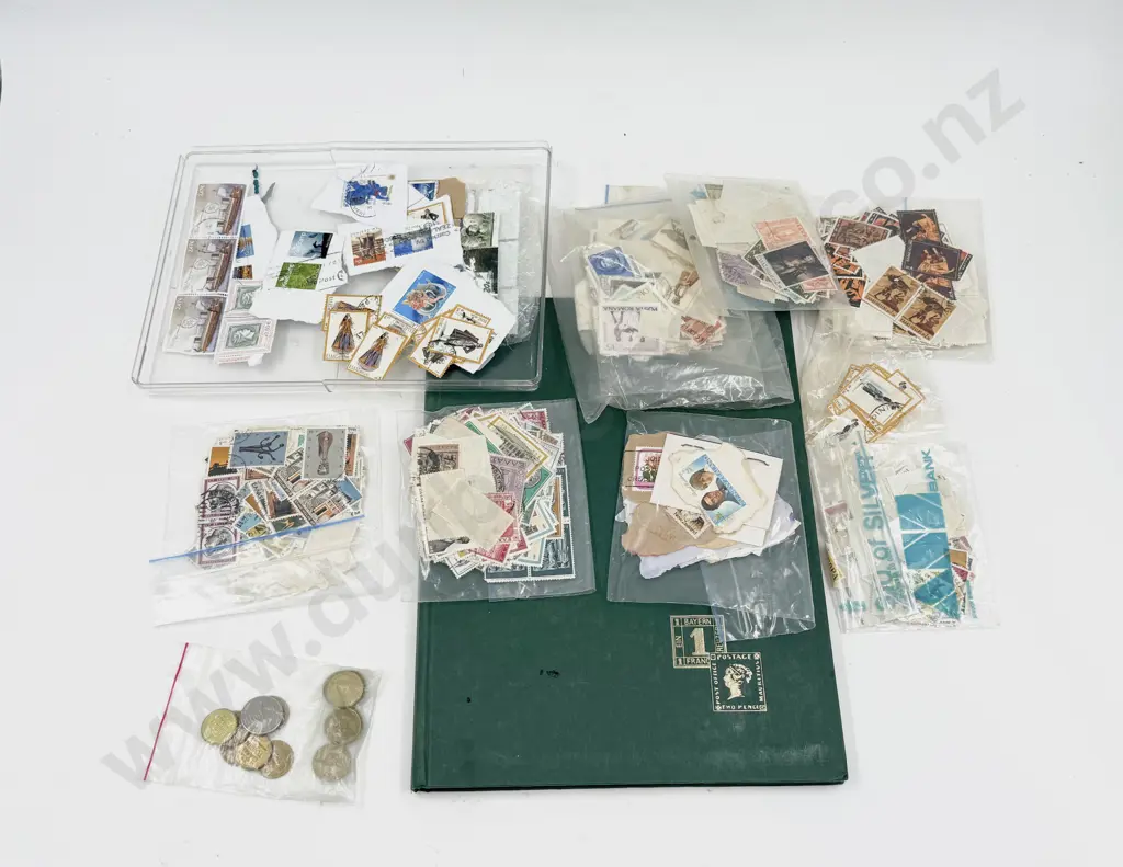 Small Qty of Assorted Loose Stamps and Empty Stamp Album Image 1++