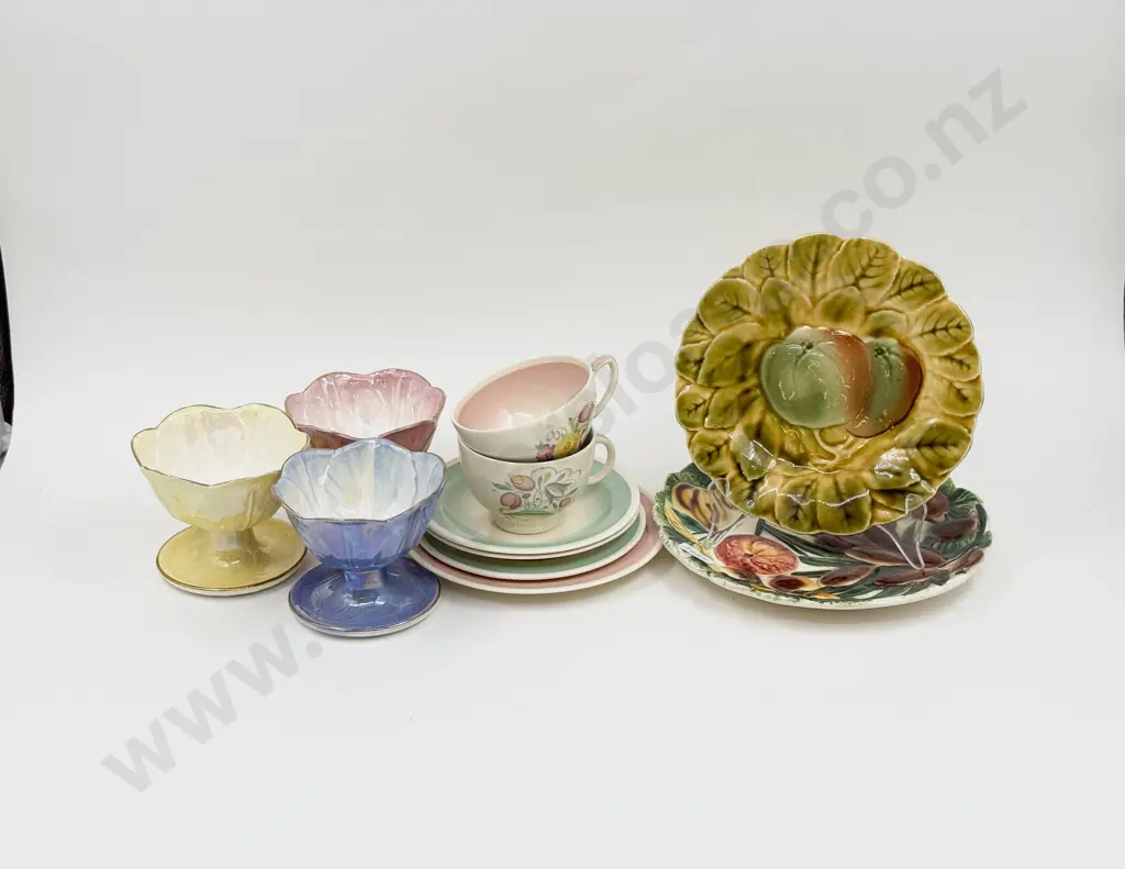 Quantity of Assorted China incl Susie Cooper Cups & Saucers & Three Maling Sundae Dishes Image 1++