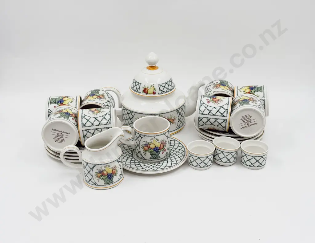 Villeroy & Boch "Basket" Pattern Tea China Image 1++