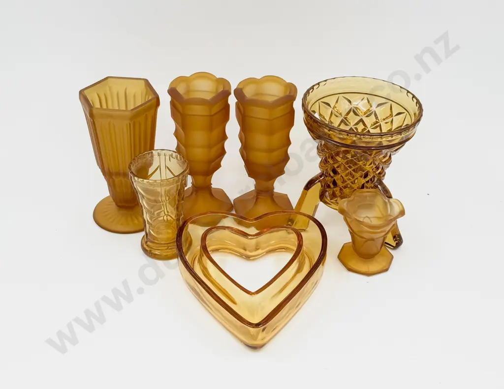 Quantity of Assorted Pressed Glass Ware Image 1++