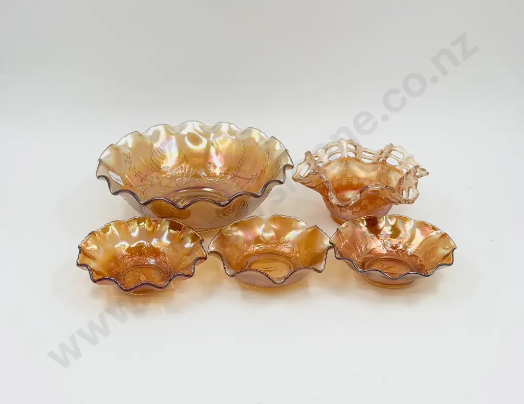 Five Pieces of Assorted Carnival Glass Image 1++