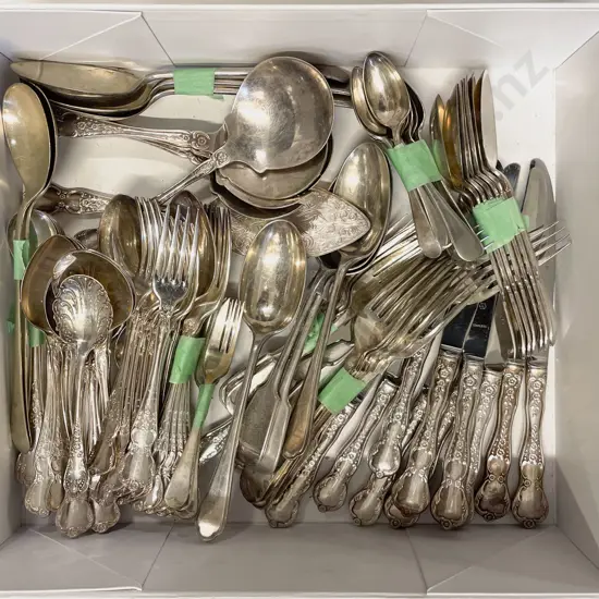 Quantity of Assorted S/P Cutlery