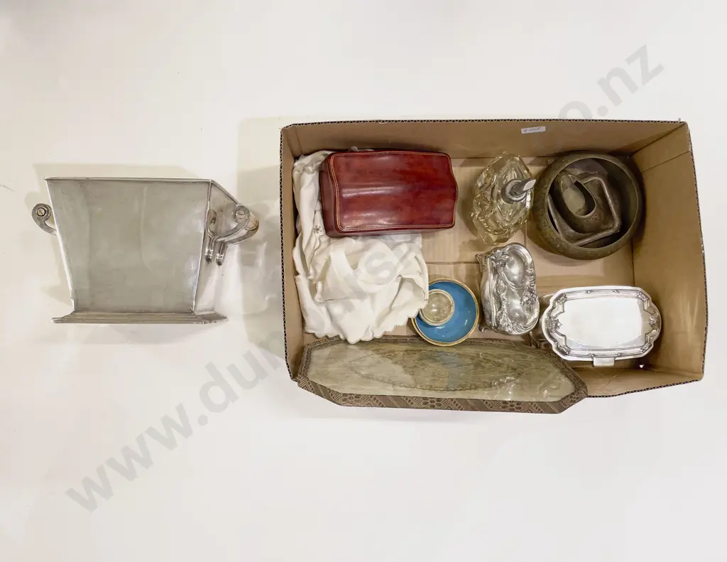 Box Quantity of Assorted Image 1++