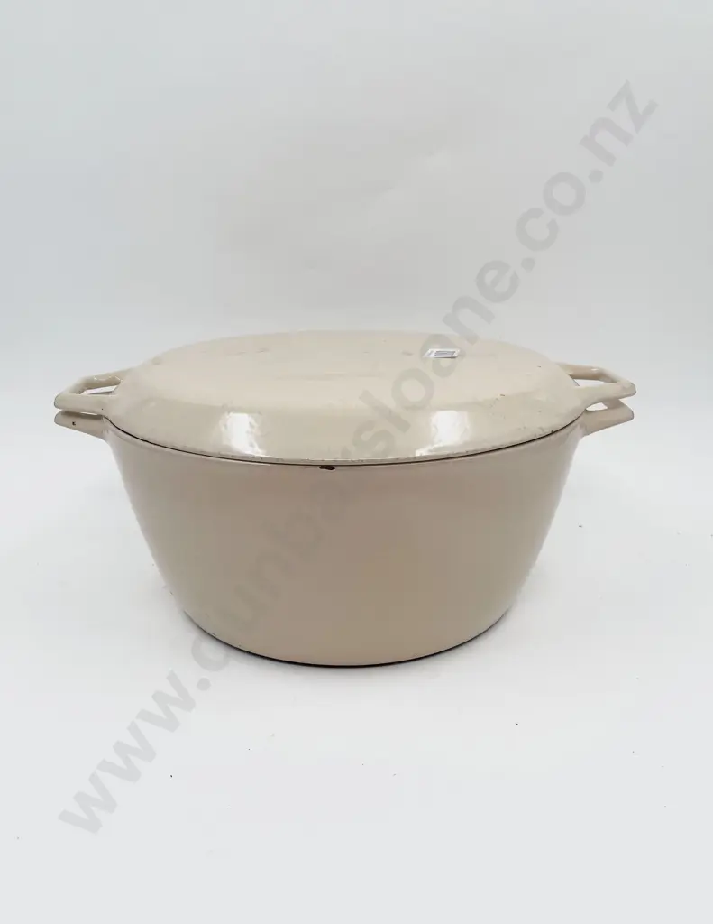 Copco Denmark Cast Iron & Enamel Lidded Casserole Image 1++