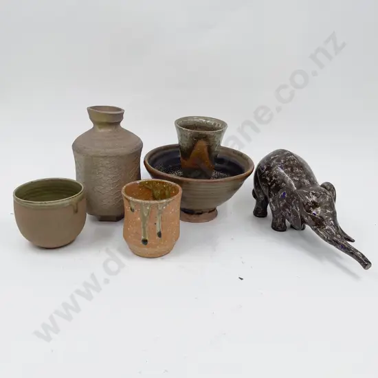 Small Box Quantity of Assorted Pottery