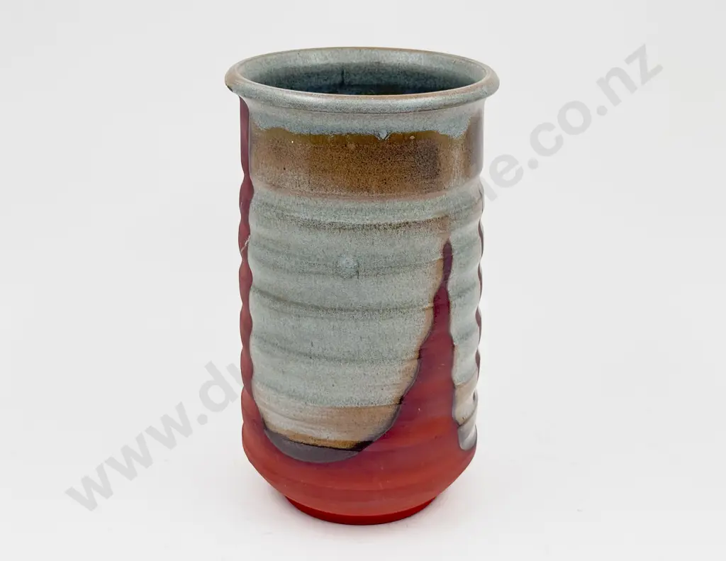 Noel Blue Australia Ribbed Pottery Vase Image 1++