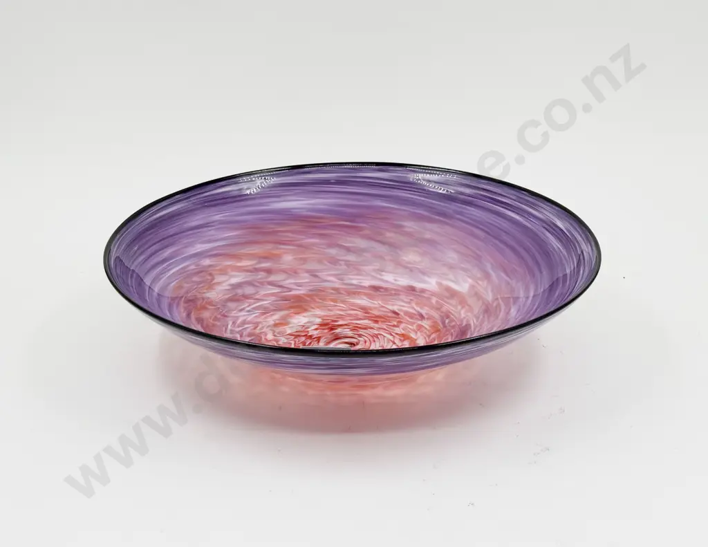 NZ Art Glass Bowl Image 1++