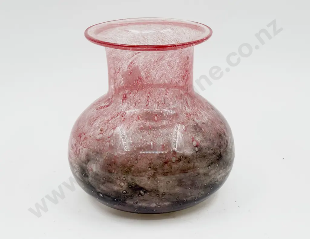 Ekenas Swedish Art Glass Vase Image 1++