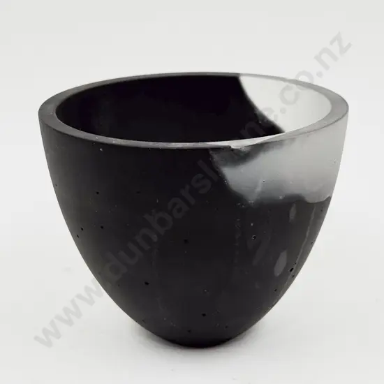 Paul Mason Cast Glass Bowl