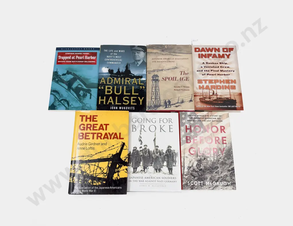 Small Quantity of Assorted Maritime Reference Image 1++