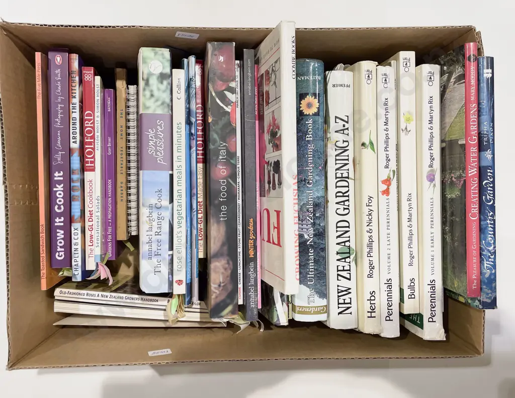 Box of Assorted Gardening & Cook Books Image 1++