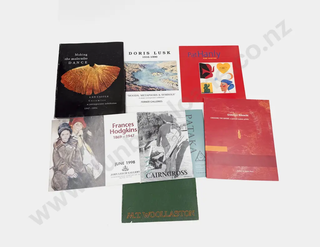 Six Assorted Art Reference Booklets Image 1++