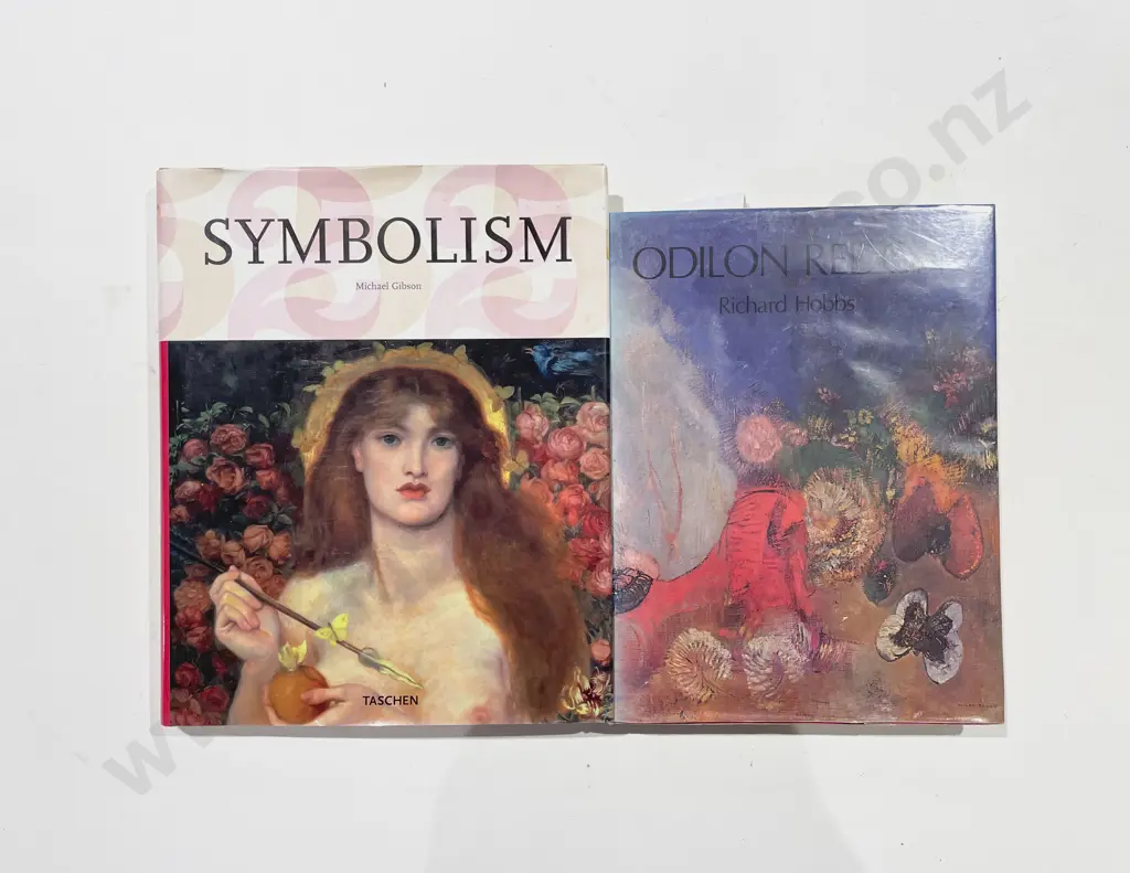 Two Assorted Art Reference Books Image 1++