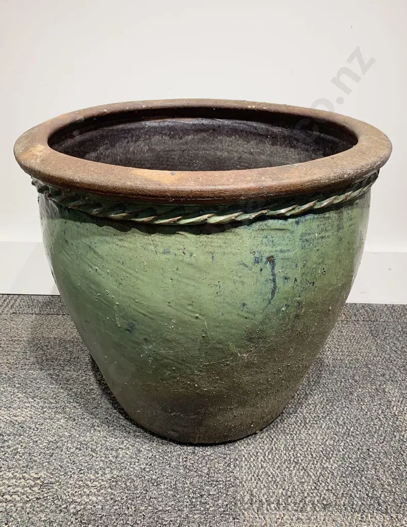 Large Green Glazed Garden Pot Image 1++