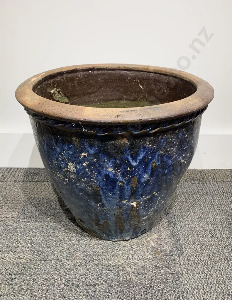 Blue Glazed Garden Pot Image 1++