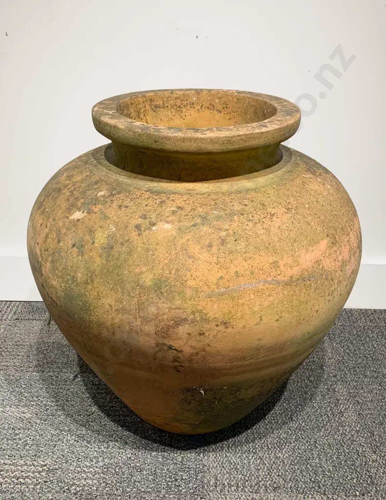 Large Terracotta Garden Vase Image 1++