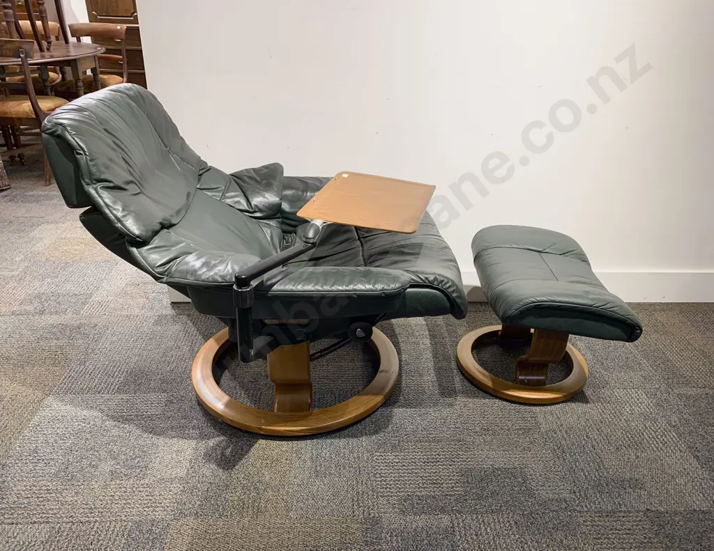 Green Leather Stressless Armchair & Matching Footstool together with Side Table Accessory Image 1++