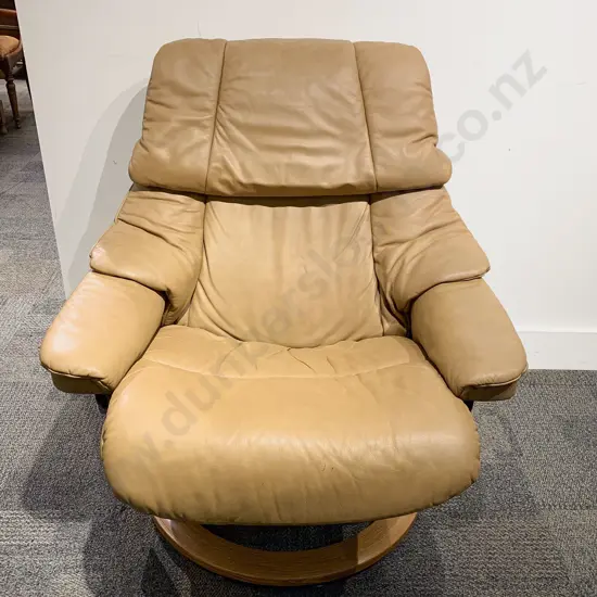 Leather Stressless Armchair